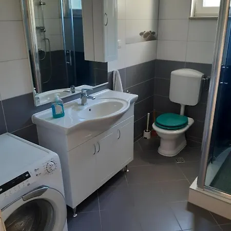 Appartement Ravlic 1 Podgora (Split-Dalmatia)