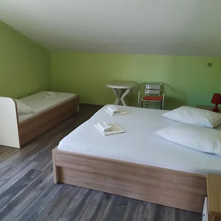 Appartement Ravlic