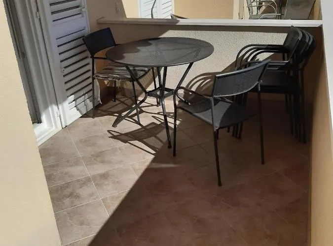 Apartment Ravlic *